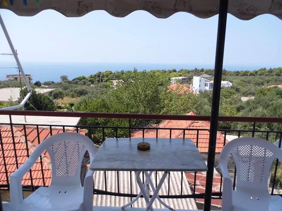 Villa Nefeli Loútsa Exterior foto